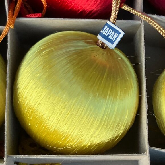 Vintage Japan Satin 1 3/4" Ornaments with Tassel -1 dozen boxed - Picture 13 of 13